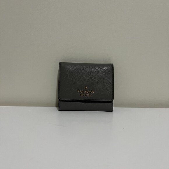 Kate Spade Wallet - Picture 6 of 6